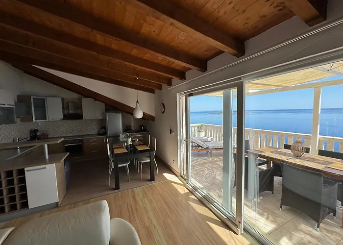 Apartament Island Vis